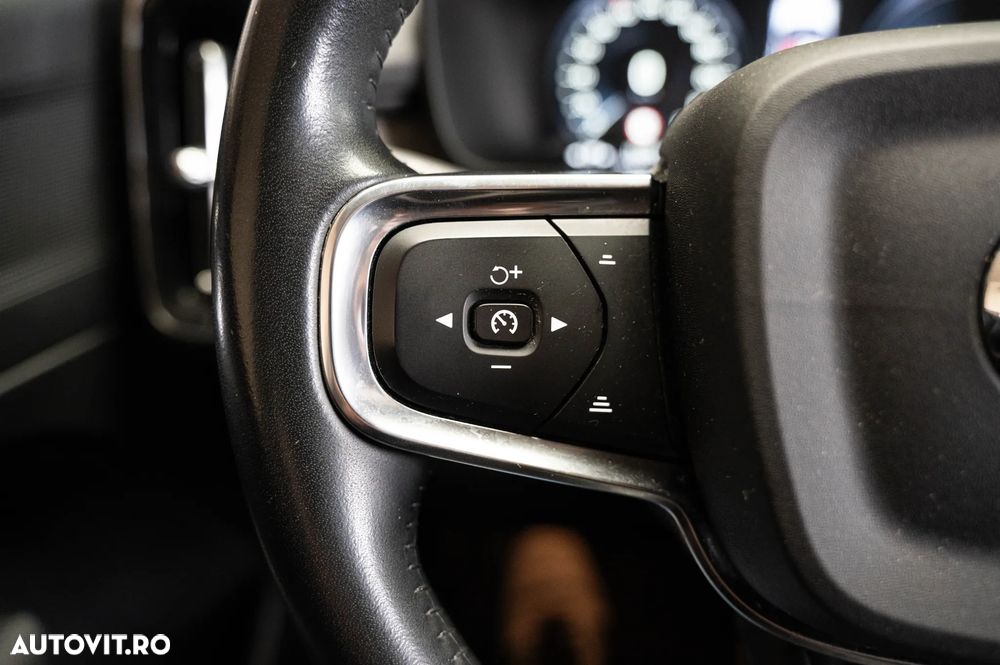 Volvo XC 40 T4 Recharge DKG Inscription - 27