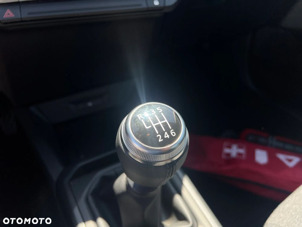 Renault Clio - 14