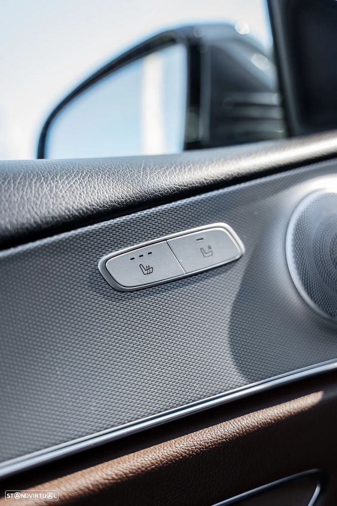 Mercedes-Benz E 220 d 9G-TRONIC Exclusive - 28