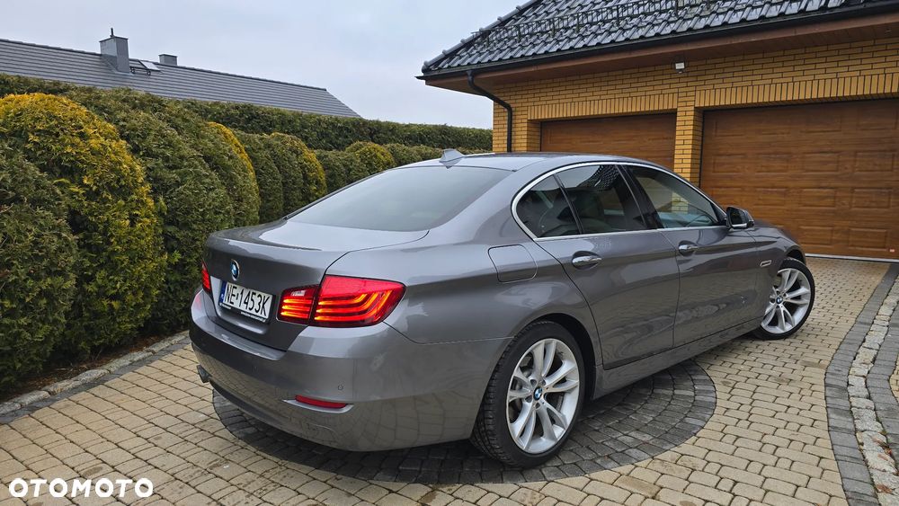 BMW Seria 5 525d xDrive Luxury Line - 22