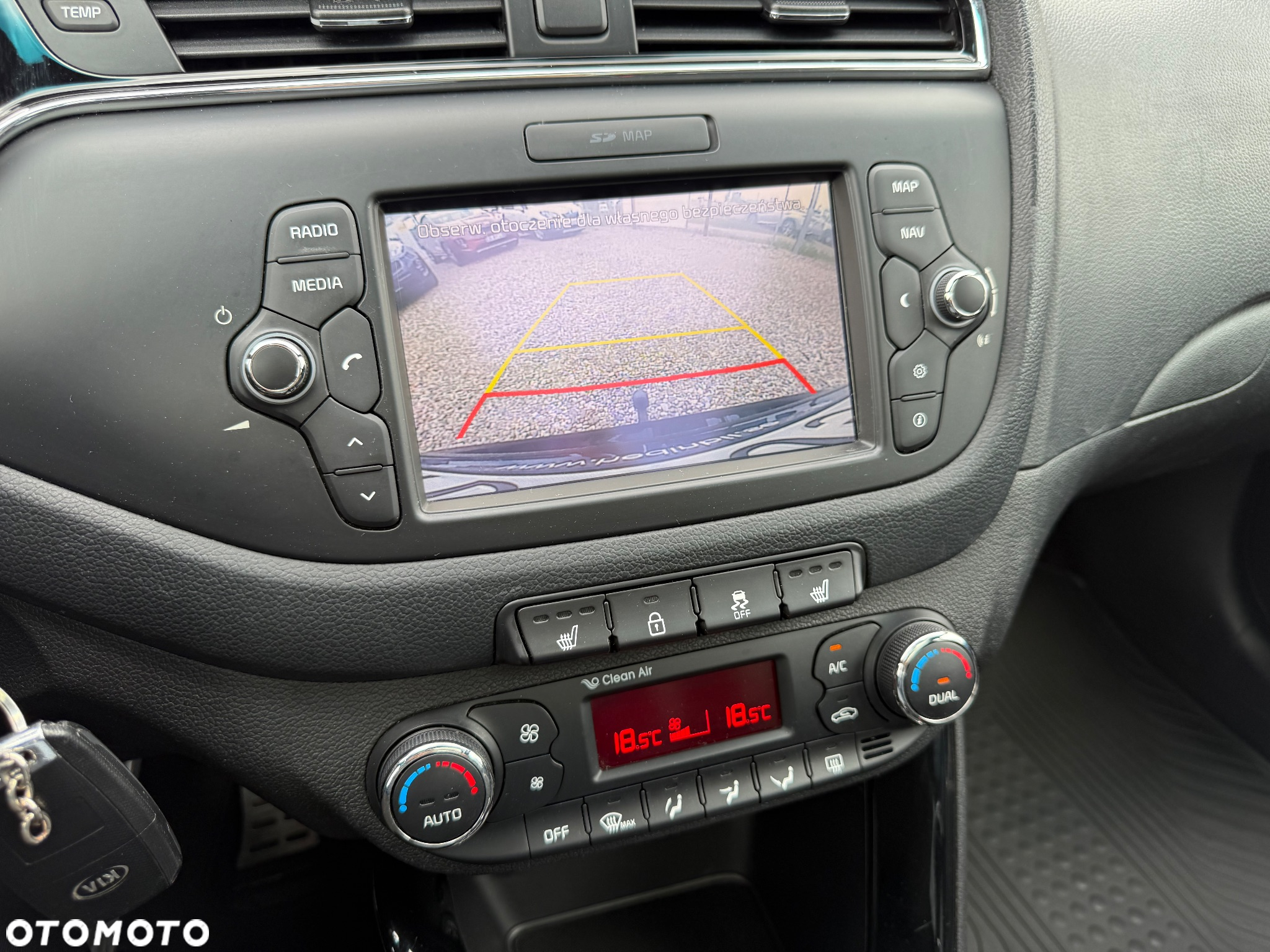 Kia Ceed - 24
