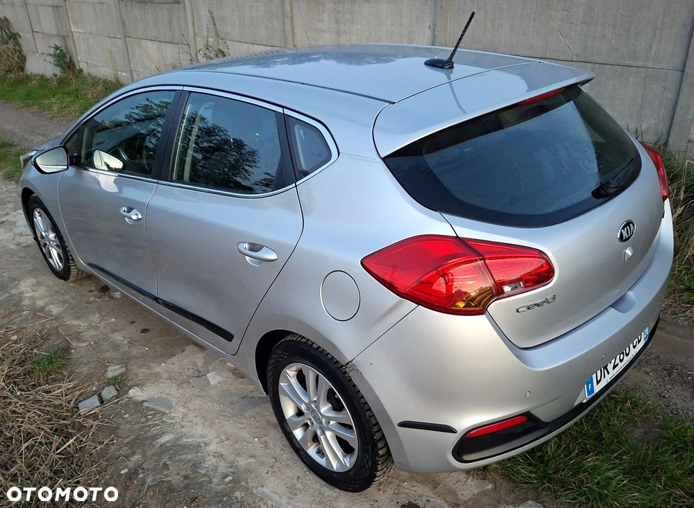 Kia Ceed 1.6 CRDi XL - 4