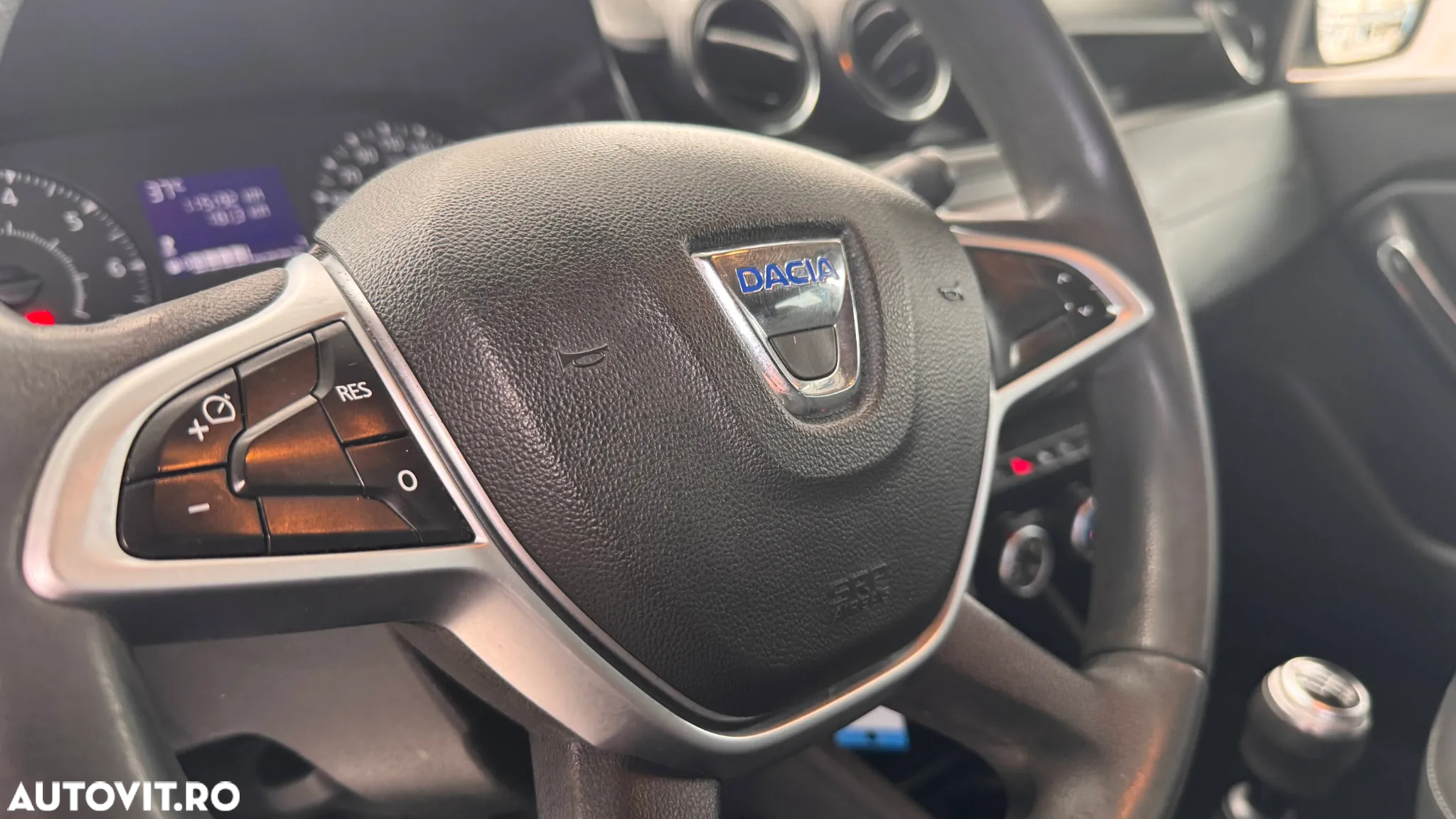 Dacia Duster TCe 90 Comfort - 26