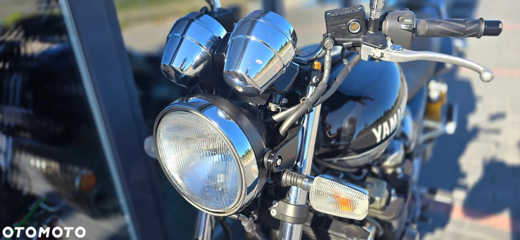 Yamaha XJR - 28