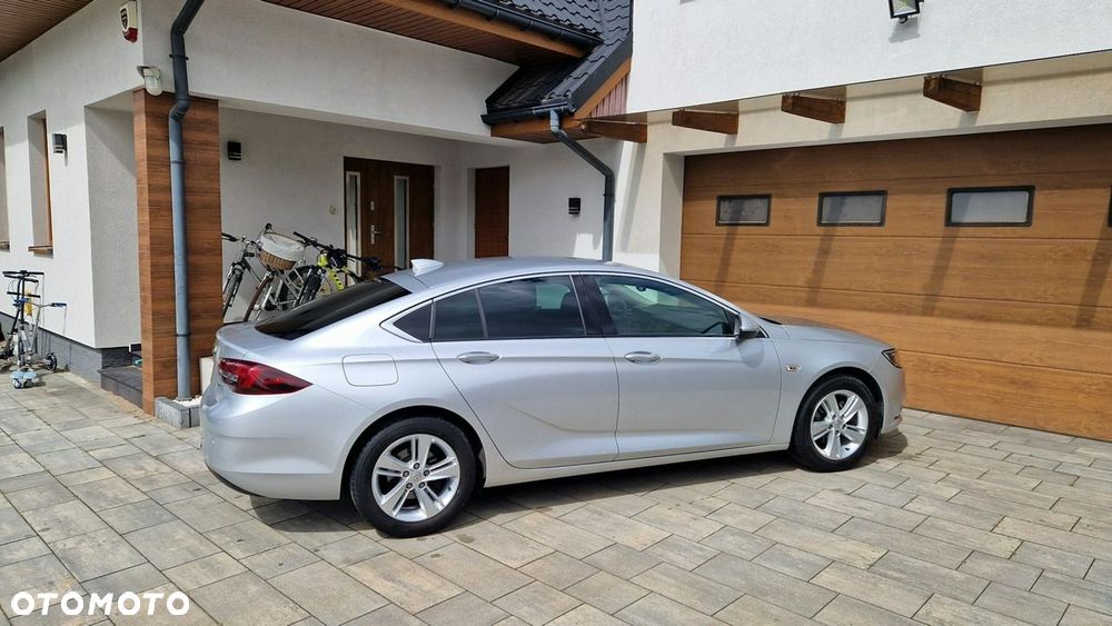Opel Insignia - 9