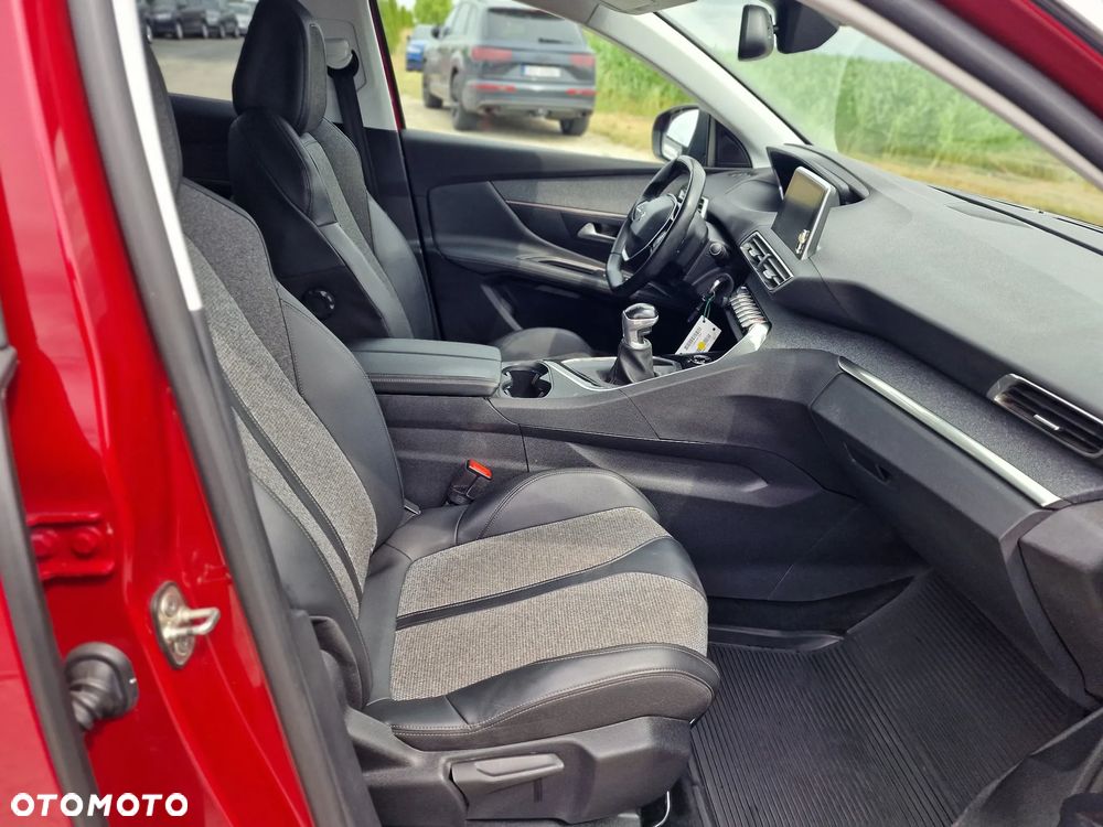 Peugeot 3008 BlueHDi 130 Stop & Start Allure - 27