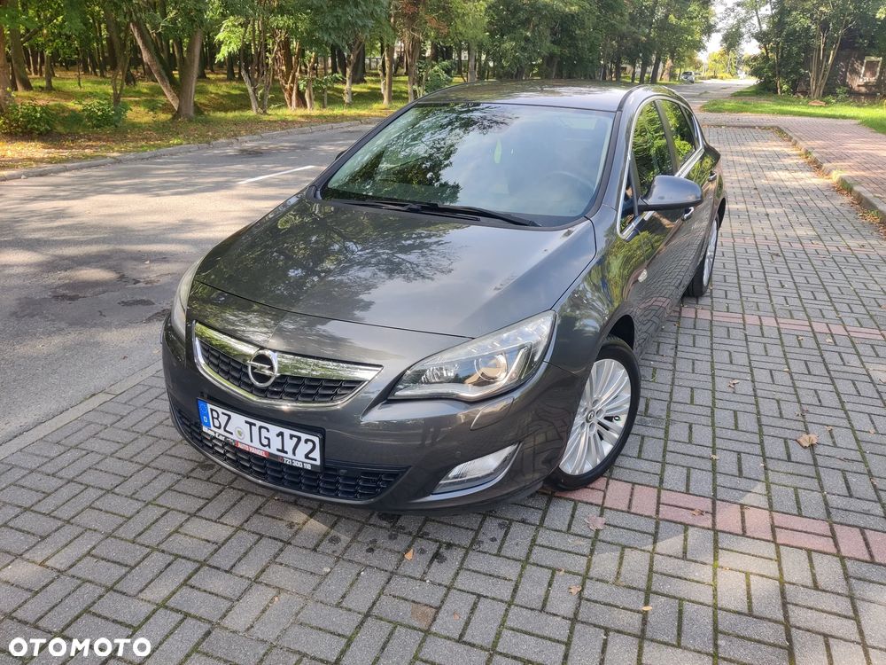 Opel Astra 1.4 Turbo Automatik Cosmo - 1