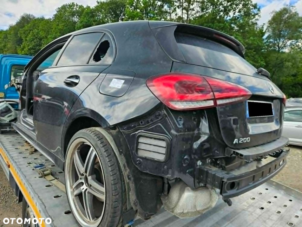 Mercedes-Benz Klasa A 200 7G-DCT Edition AMG Line - 2