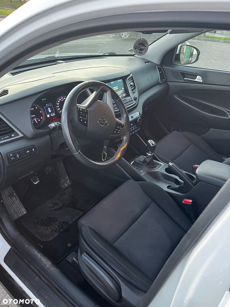 Hyundai Tucson 2.0 CRDI BlueDrive Comfort 2WD - 8