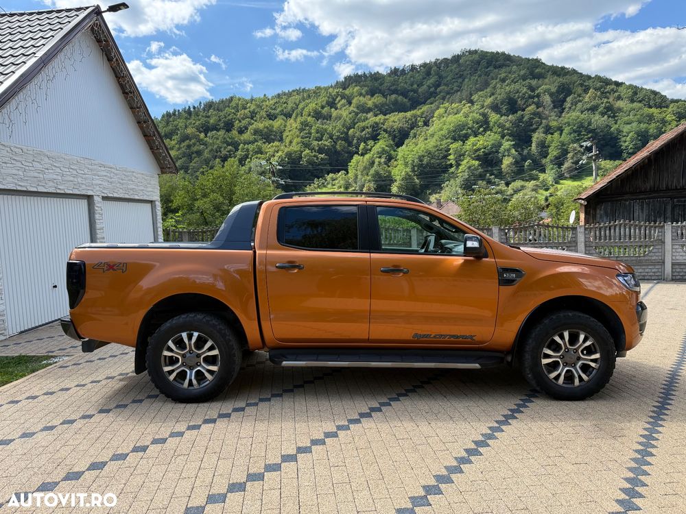 Ford Ranger Pick-Up 3.2 TDCi 4x4 Cabina Dubla WILDTRACK Aut. - 8