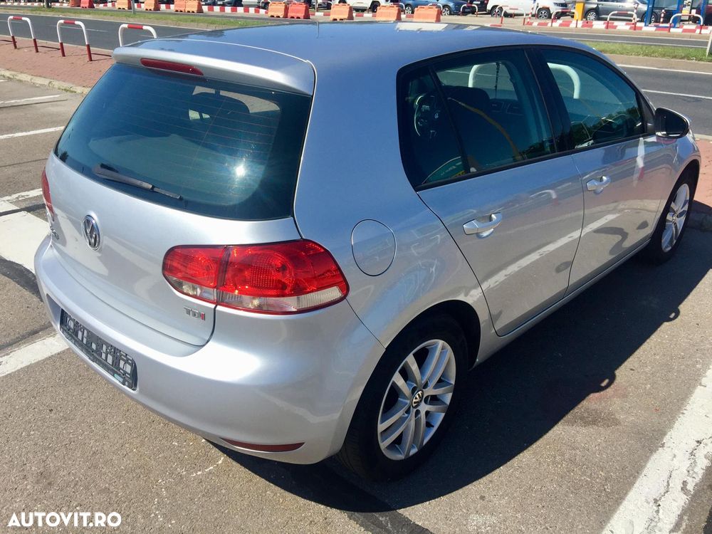 Volkswagen Golf 1.6 TDI DPF Comfortline - 3
