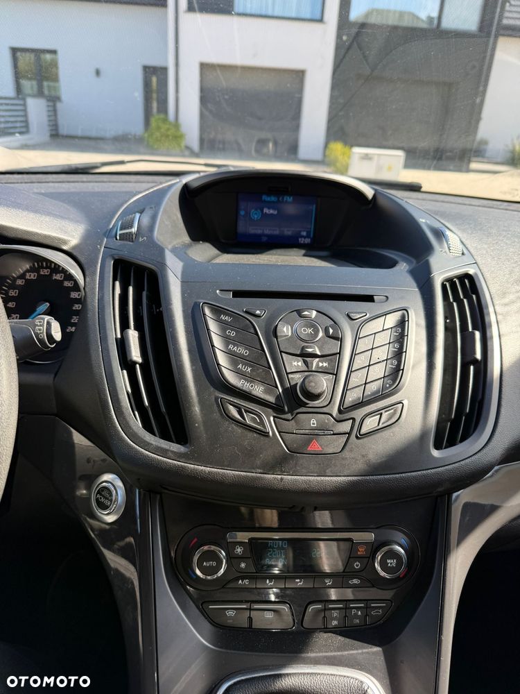 Ford Kuga 2.0 TDCi 2x4 SYNC - 6