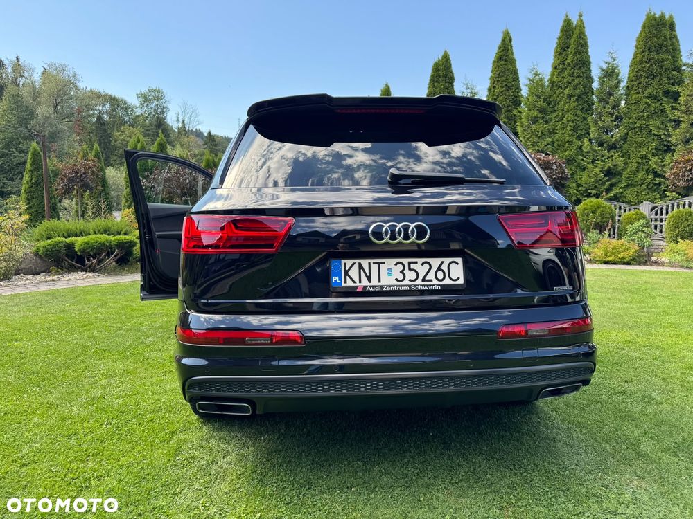Audi Q7 - 8