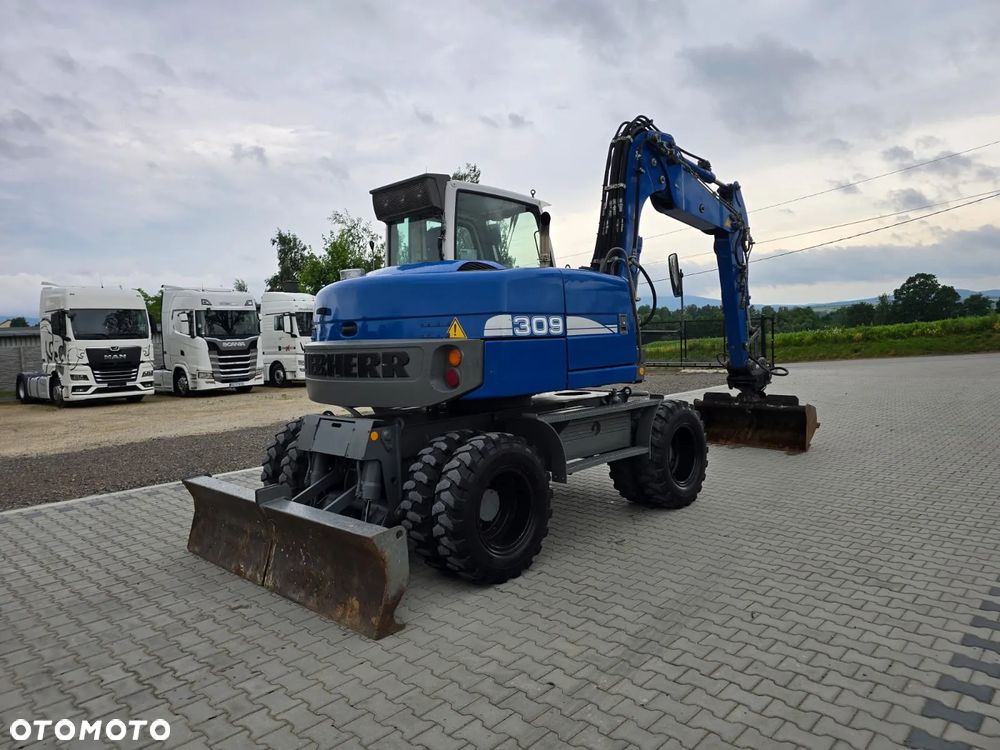 Liebherr 309 / RAMIE TRZY RAZY ŁAMANE - 5