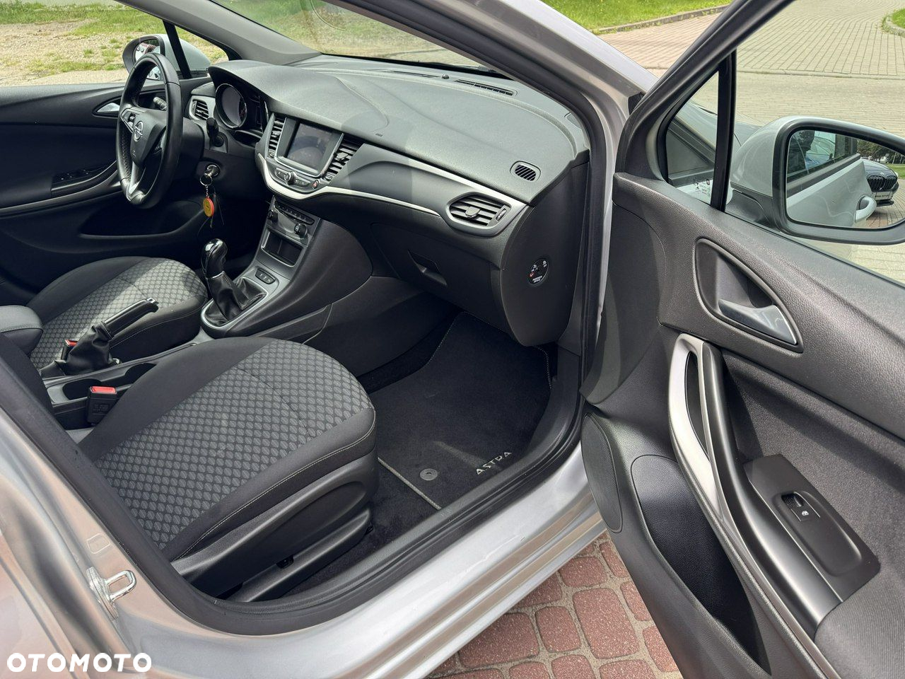 Opel Astra - 12