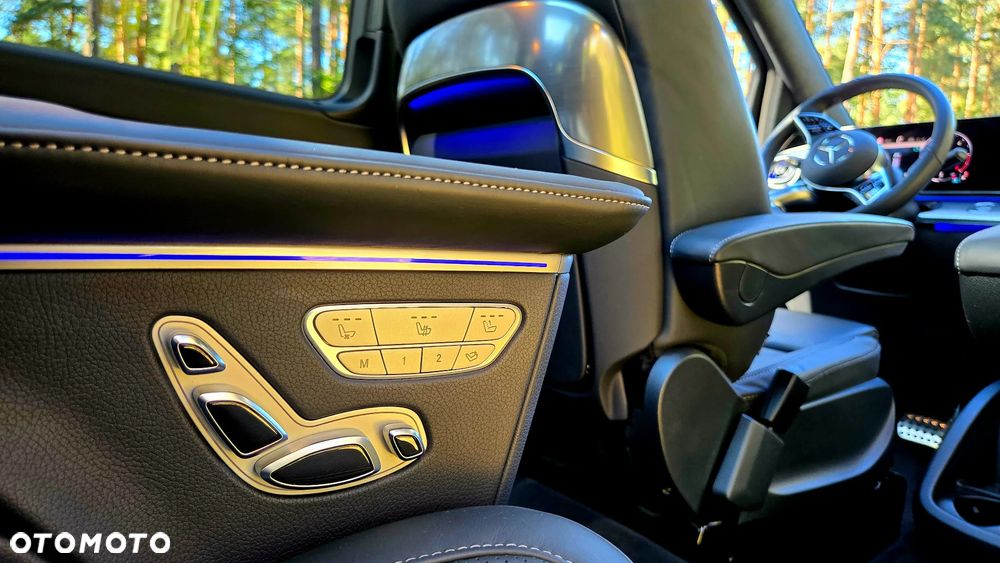 Mercedes-Benz Klasa V 300 d 4-Matic 9G-Tronic Exclusive (d³ugi) - 5