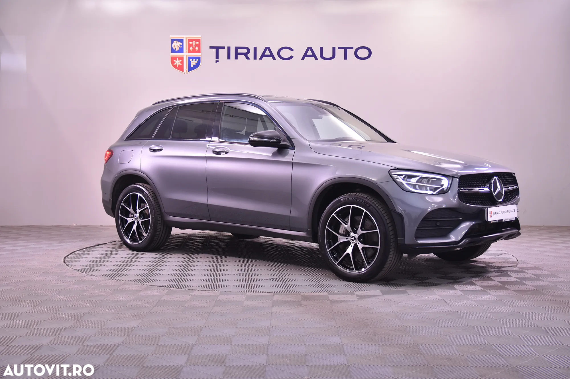 Mercedes-Benz GLC 300 de 4Matic 9G-TRONIC AMG Line - 7