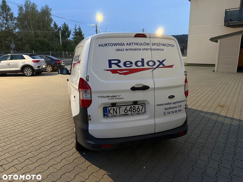 Ford Courier - 4