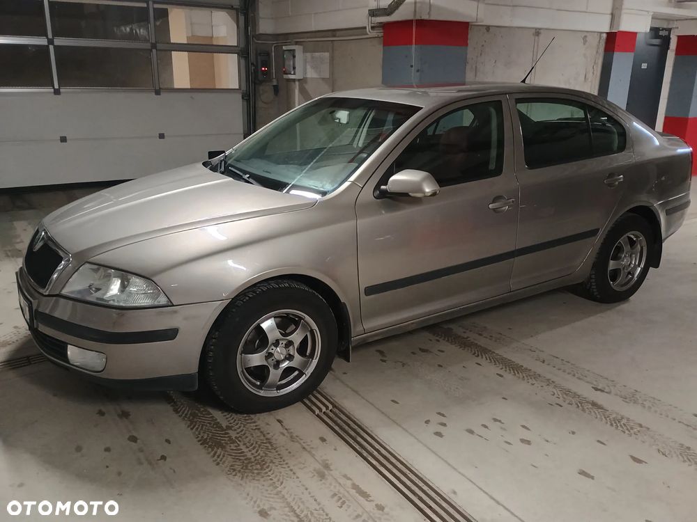 Skoda Octavia 2006 photo 4