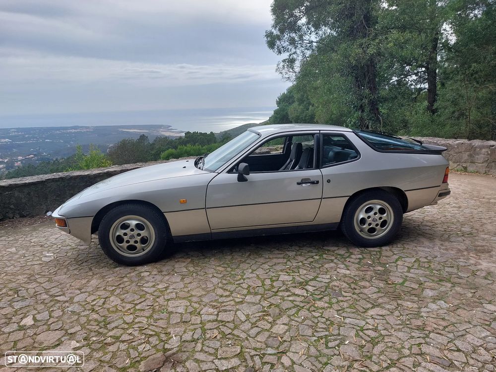 Porsche 924 - 13
