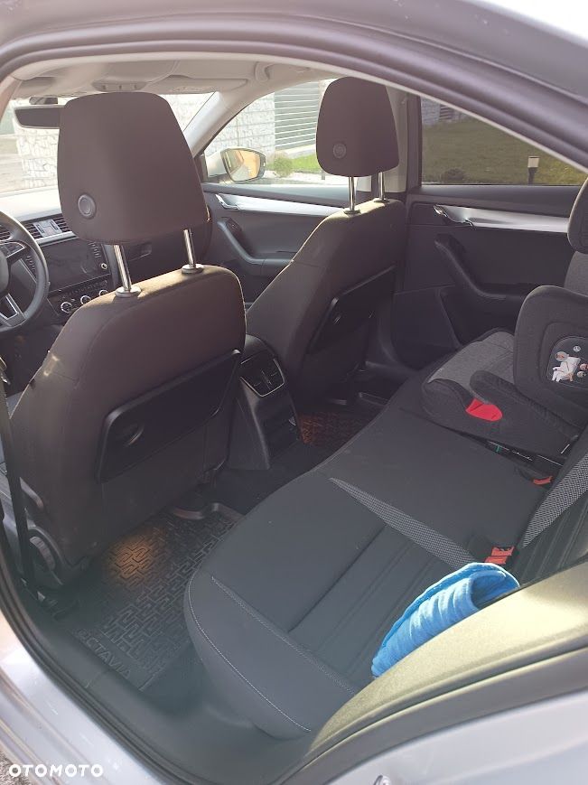 Skoda Octavia 1.5 TSI GPF ACT Ambition - 9