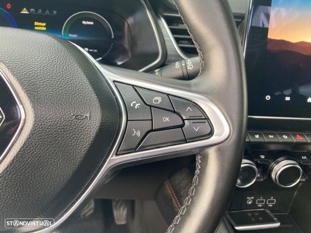 Renault Captur E-TECH 160 TECHNO - 19