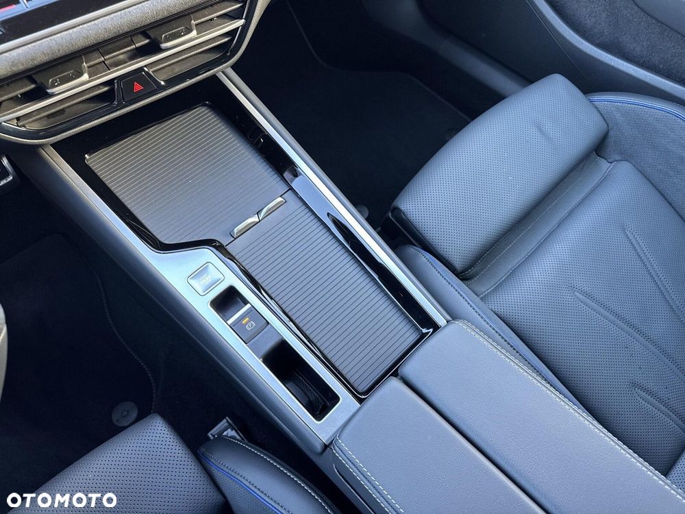 Volkswagen Passat - 21