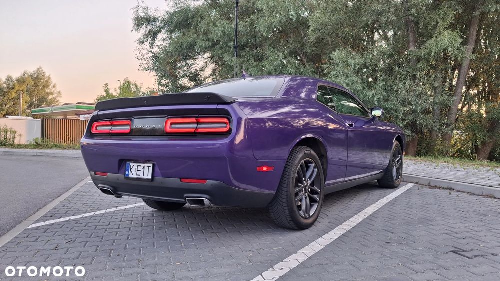 Dodge Challenger Automatik SXT Plus - 6