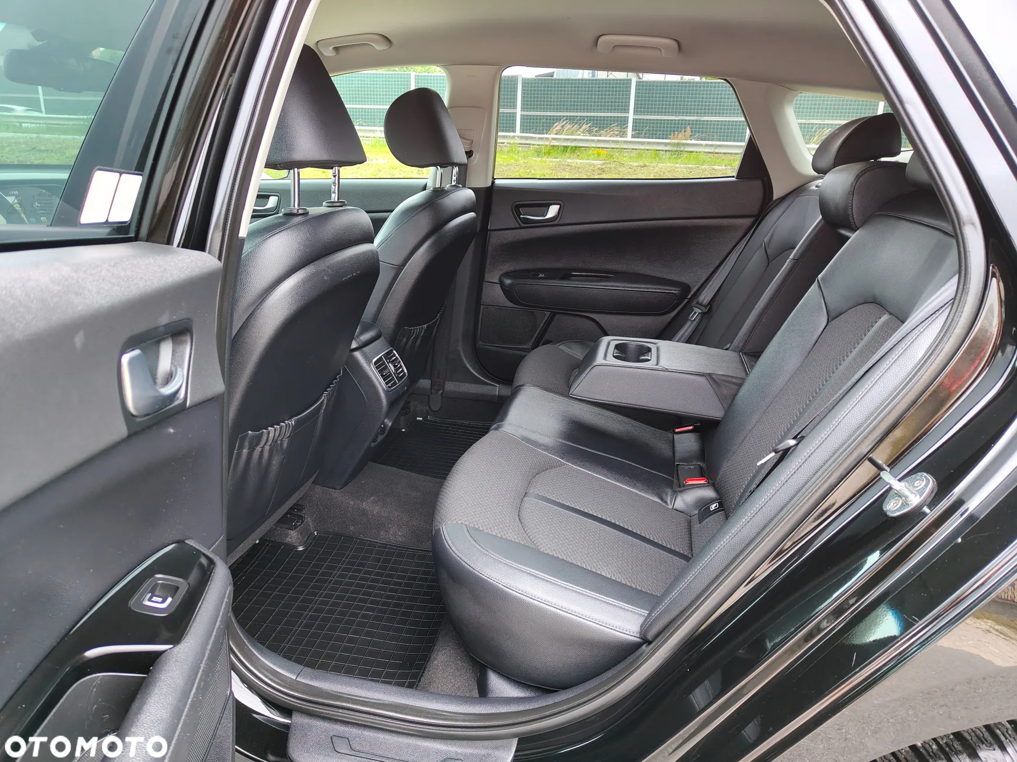 Kia Optima 1.7 CRDI XL DCT - 22