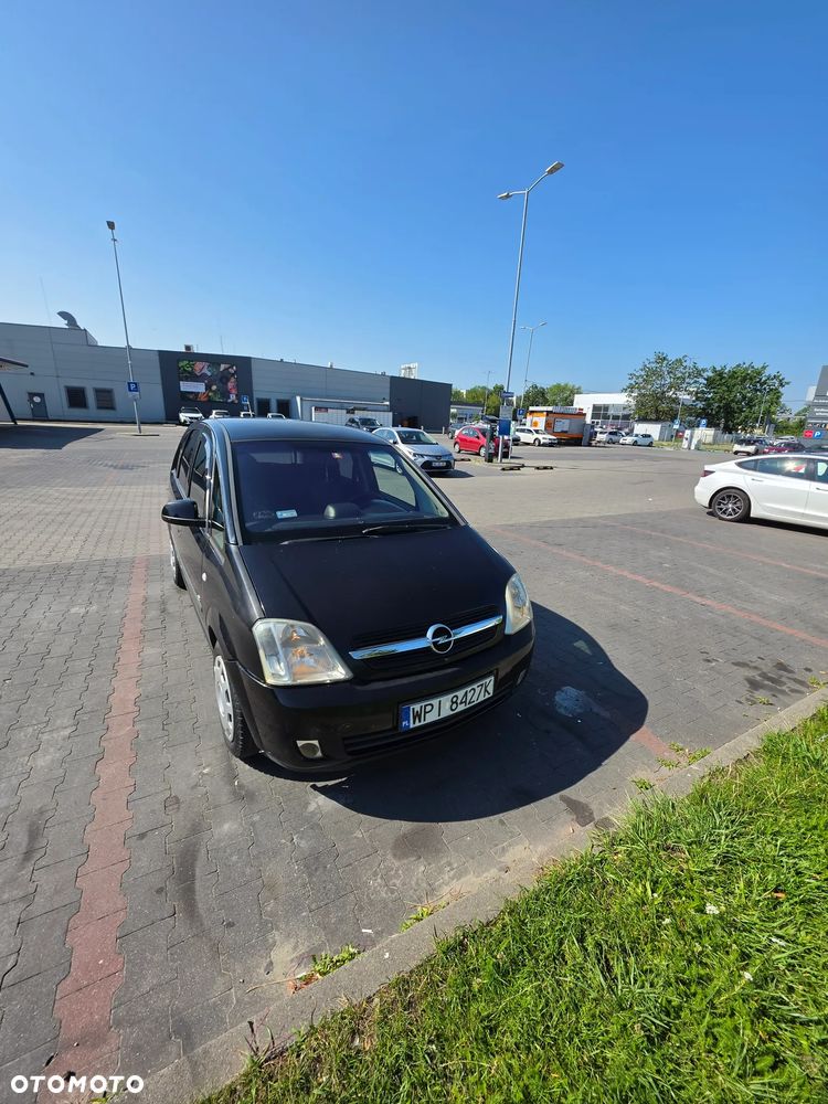 Opel Meriva 1.8 16V Cosmo Easytronic - 1