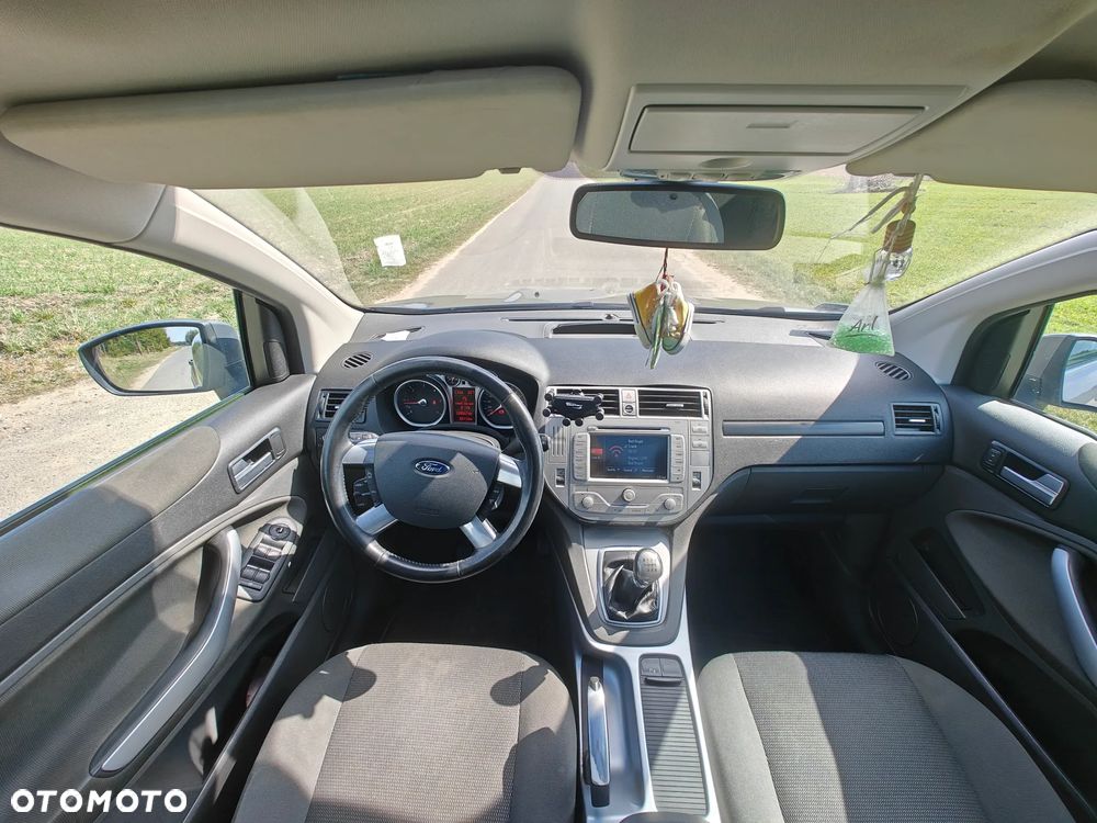 Ford Kuga 2.0 TDCi 4WD Titanium - 7