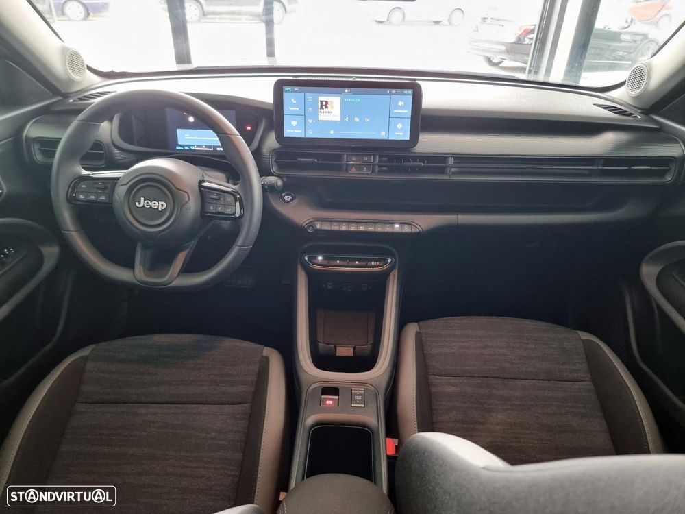 Jeep Avenger 54 kWh Longitude - 12