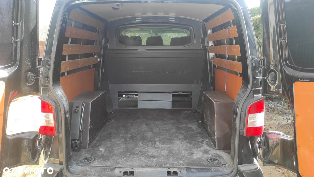 Volkswagen Transporter - 15