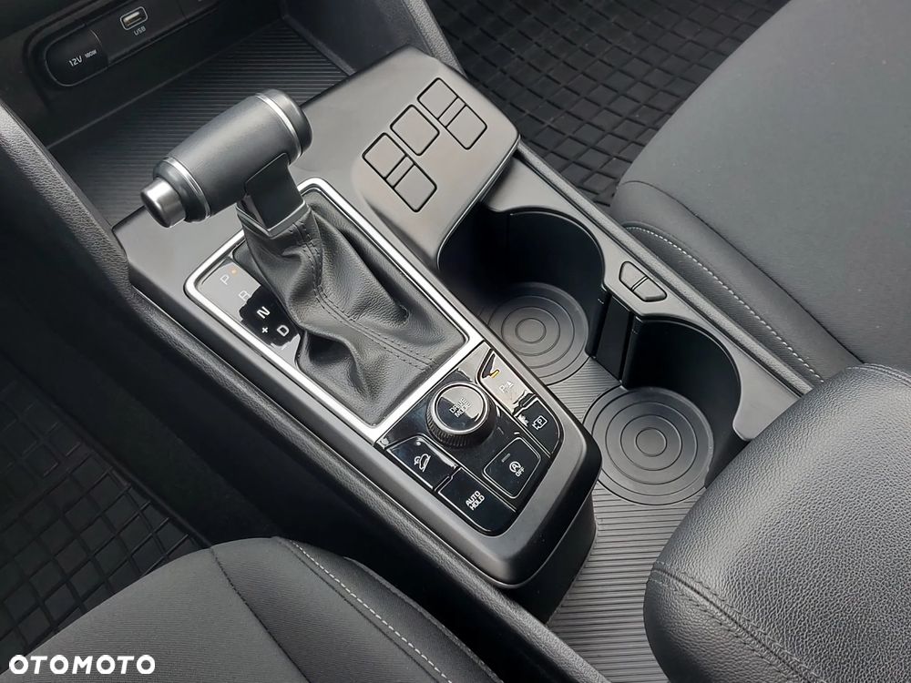 Kia Sportage - 10