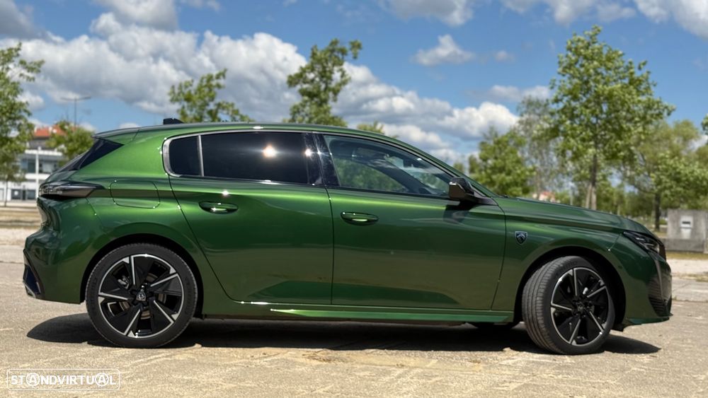Peugeot e-308 156 GT - 11