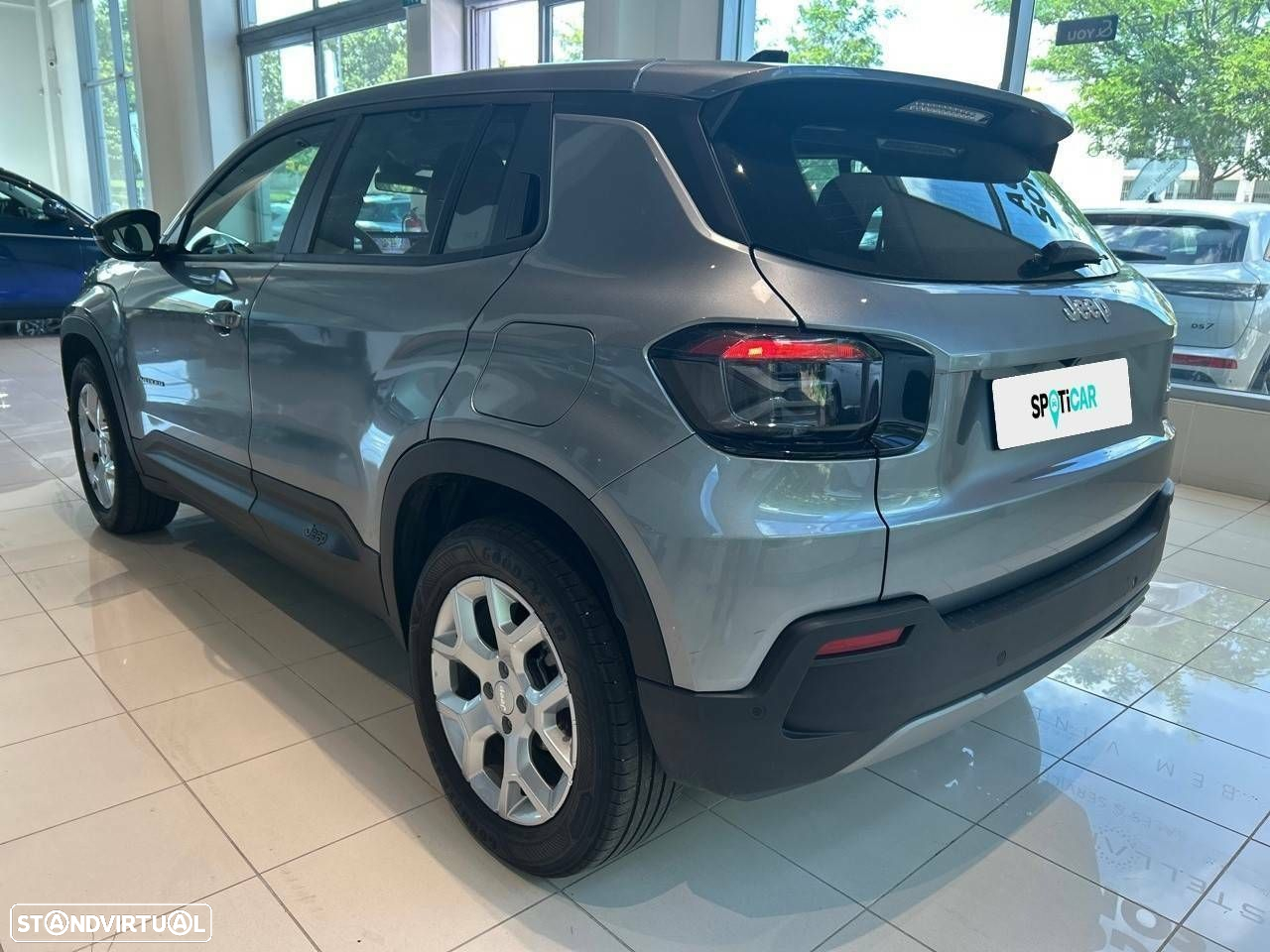 Jeep Avenger 1.2 GSE T3 Altitude - 5