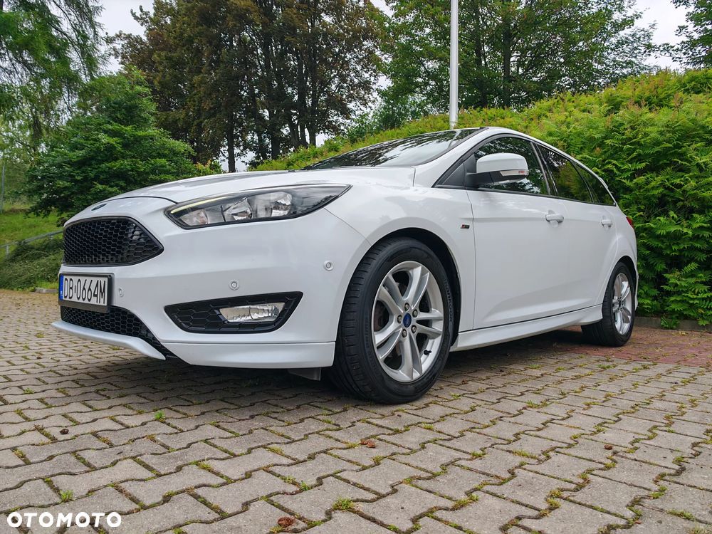 Ford Focus 1.5 EcoBoost STart-Stopp-System ST-LINE - 28
