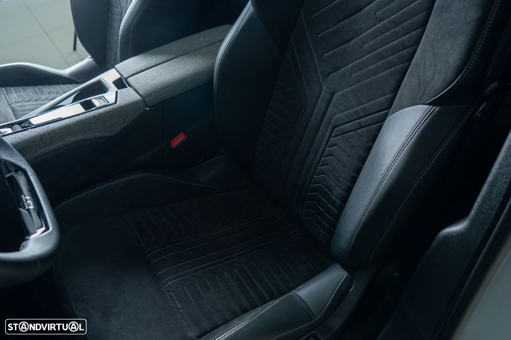 Peugeot E-3008 73 kWh GT - 23
