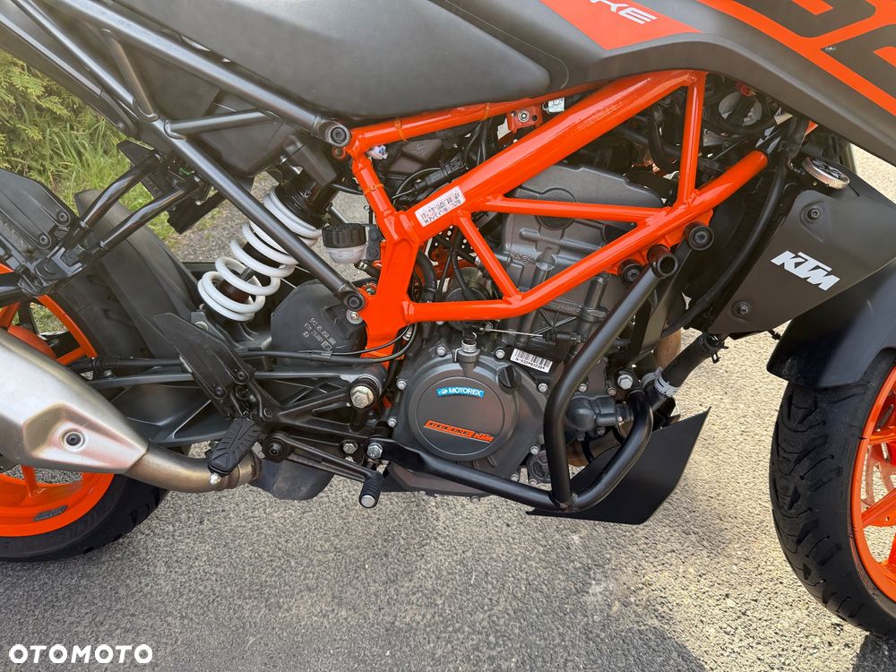 KTM Duke - 15