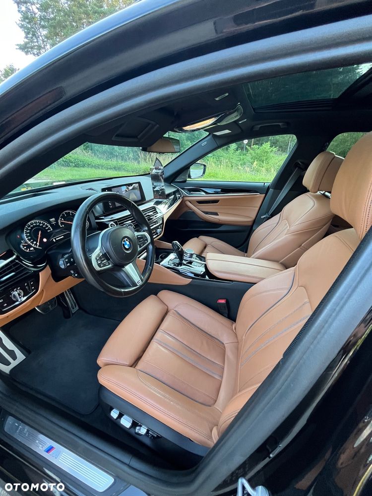 BMW Seria 5 530d xDrive M Sport sport - 23