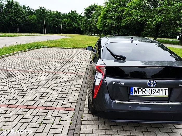 Toyota Prius - 9