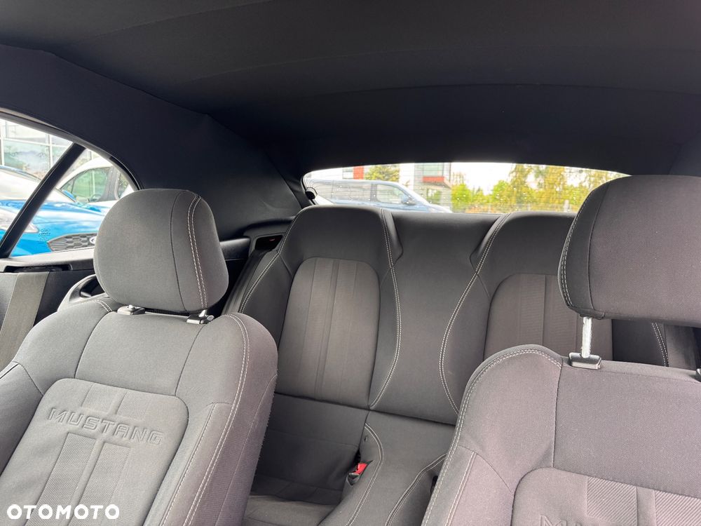 Ford Mustang 2.3 EcoBoost - 14