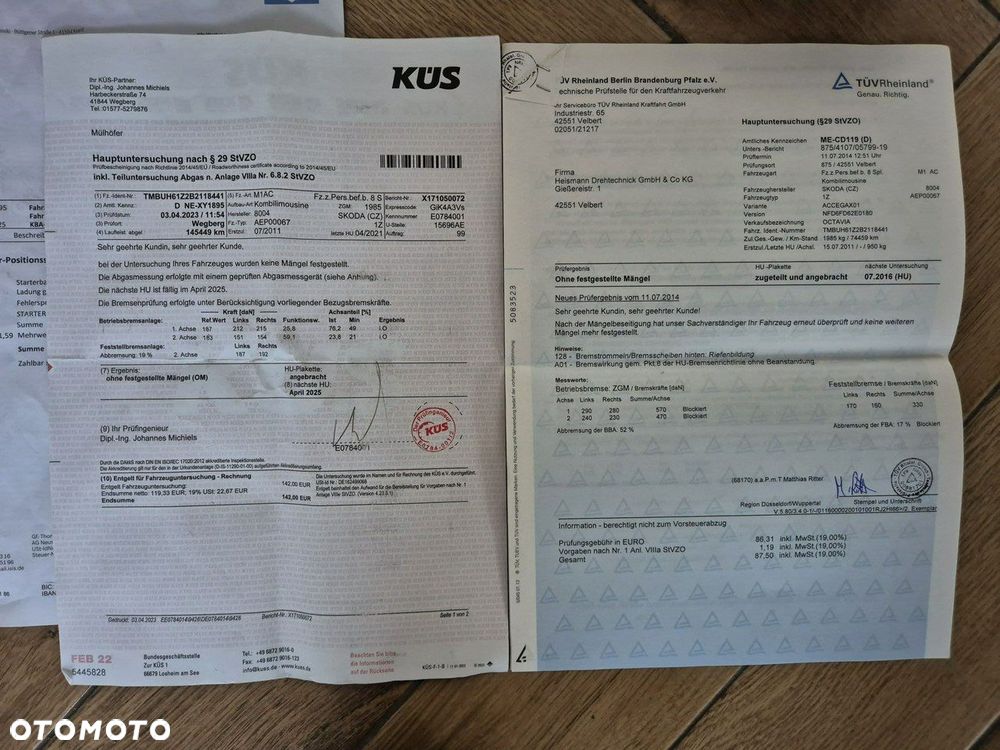 Skoda Octavia Combi 2.0 TDI CR DPF DSG RS - 40