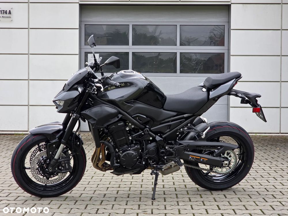 Kawasaki Z 900 - 5