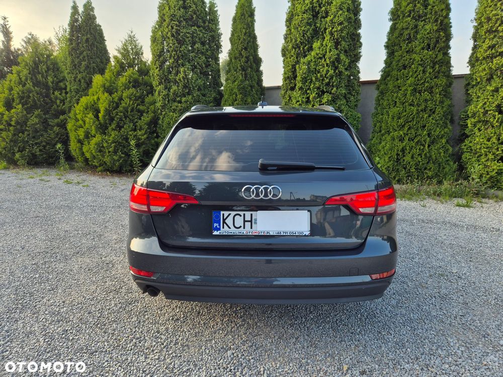 Audi A4 Avant 35 TDI S tronic design - 13