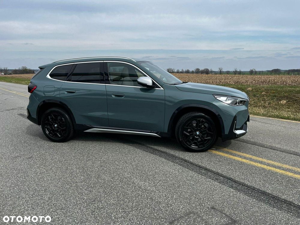 BMW X1 sDrive18d xLine - 11