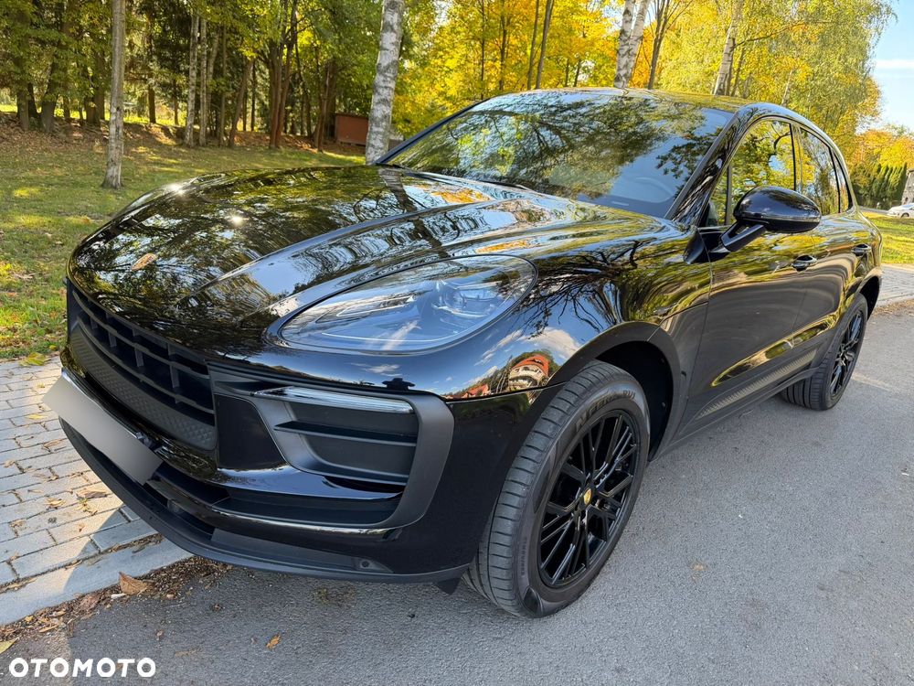 Porsche Macan 2023 photo 2