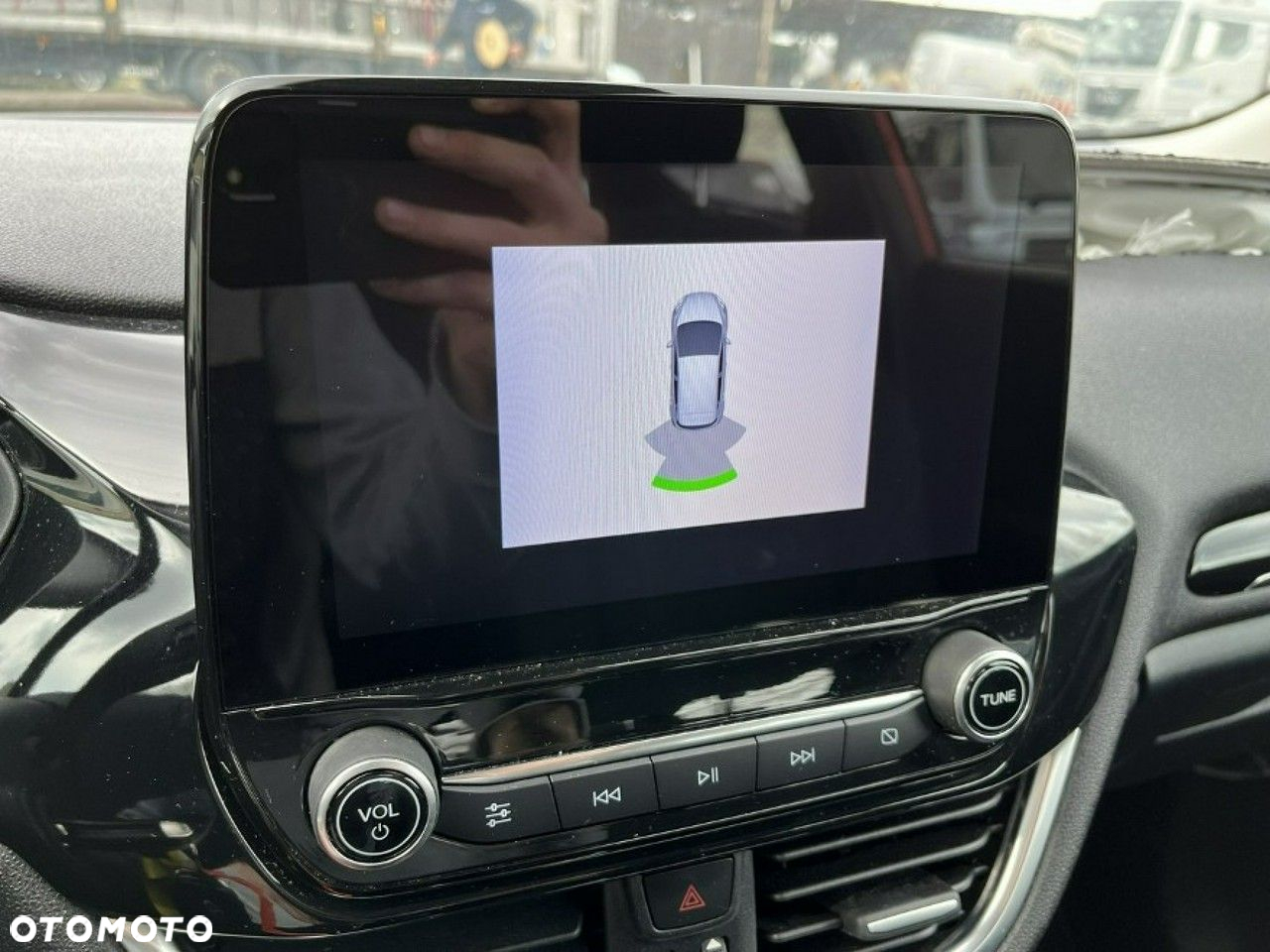 Ford Fiesta 1.1 S&S COOL&CONNECT - 21