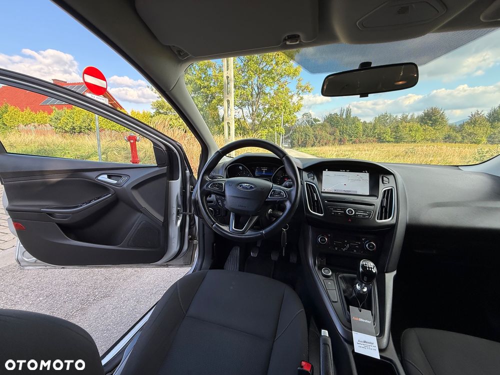 Ford Focus 2.0 EcoBlue Titanium Business - 9