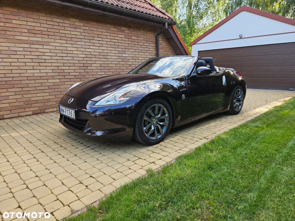 Nissan 370 Z - 9